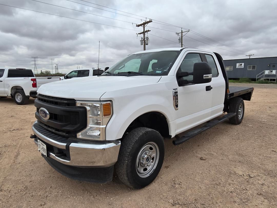 Image of Ford F-250 Primary image