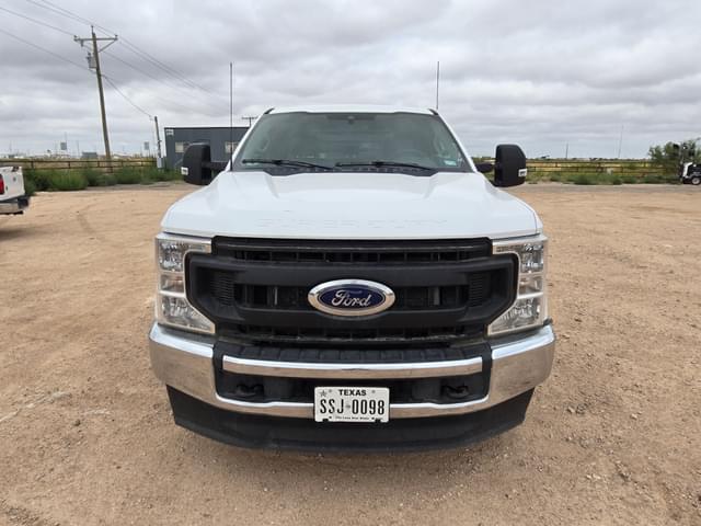 Image of Ford F-250 equipment image 4