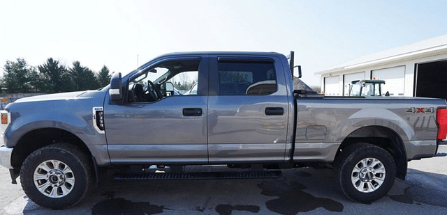 Image of Ford F-350 equipment image 1