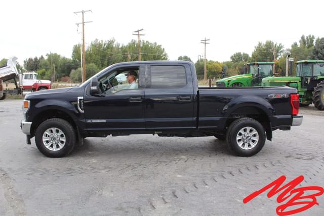 Image of Ford F-350 equipment image 2