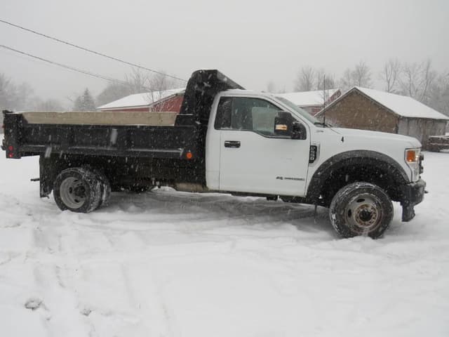 Image of Ford F-550 equipment image 3