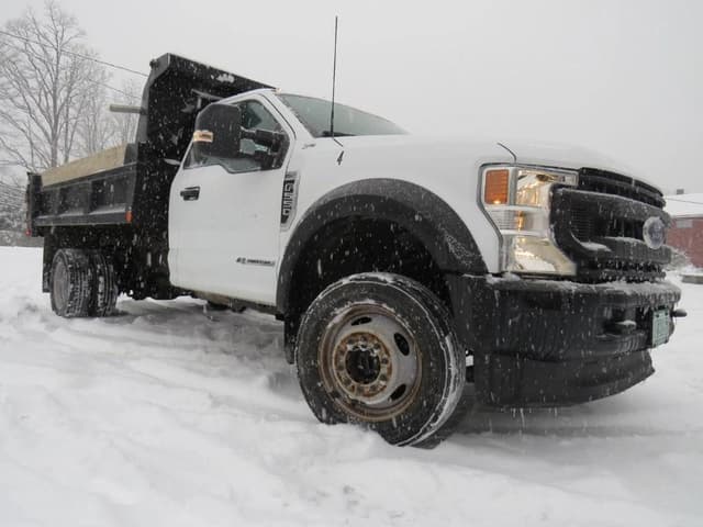 Image of Ford F-550 equipment image 1