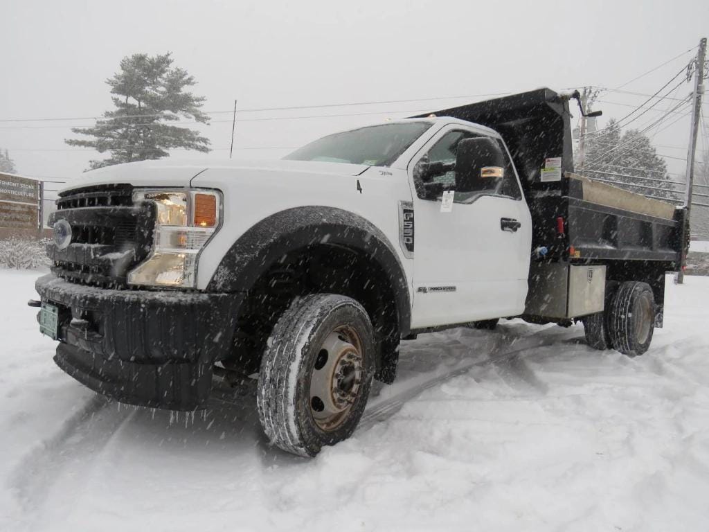 2022 Ford F-550 Equipment Image0