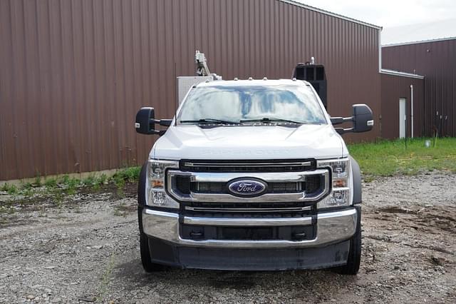 Image of Ford F-550 equipment image 3