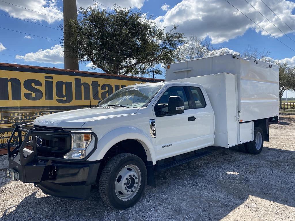 Image of Ford F-550 Primary image