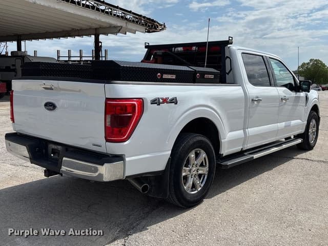Image of Ford F-150 equipment image 4