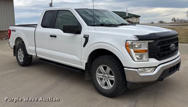 Image of Ford F-150 equipment image 2