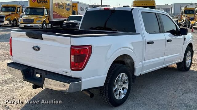 Image of Ford F-150 equipment image 4