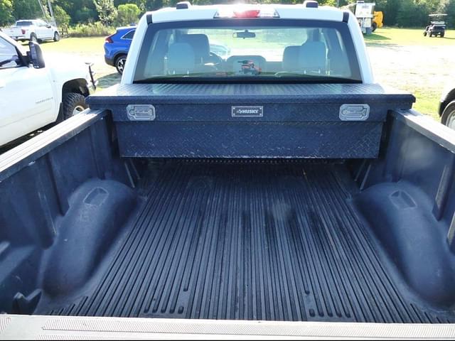 Image of Ford F-150 equipment image 4