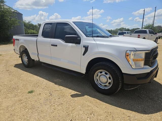 Image of Ford F-150 equipment image 3