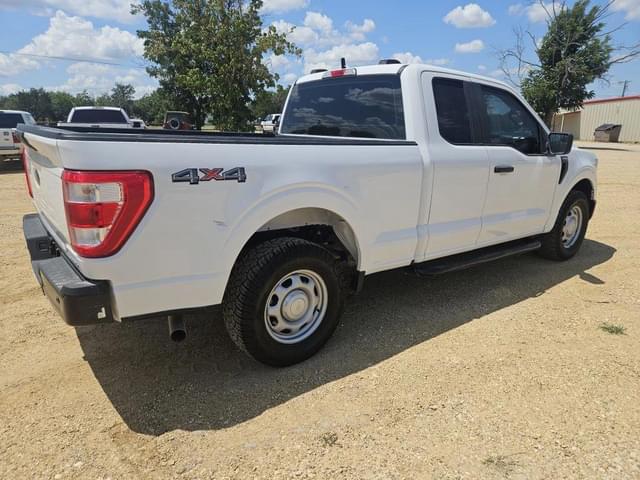 Image of Ford F-150 equipment image 4