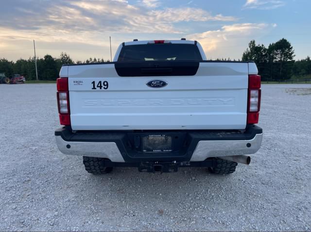 Image of Ford F-250 equipment image 4