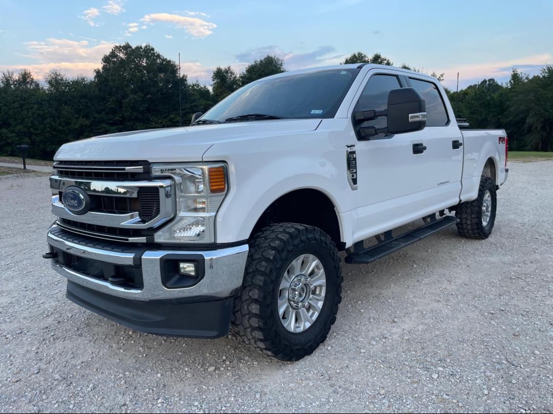 Image of Ford F-250 Primary image