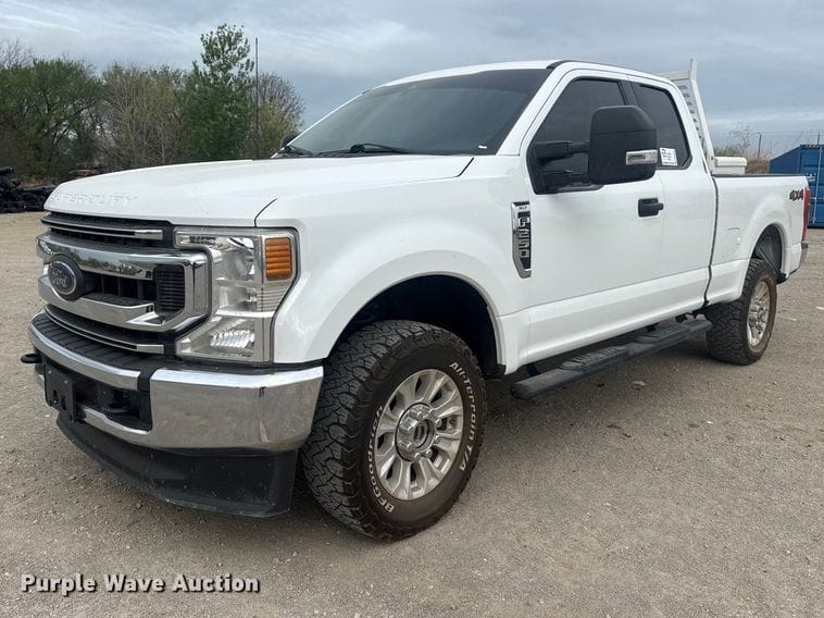 2022 Ford F-250 Equipment Image0