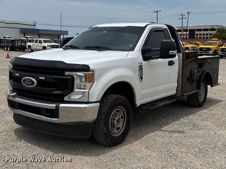 2022 Ford F-250 Equipment Image0