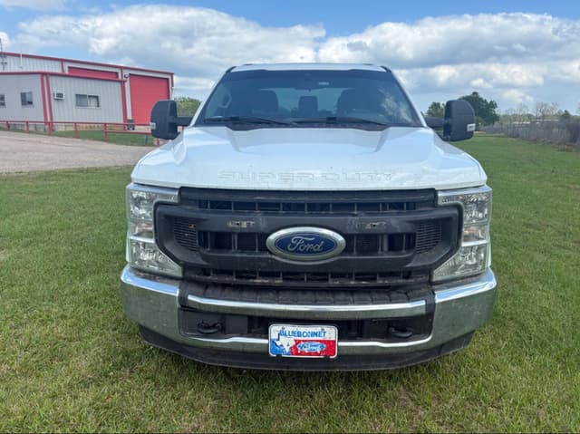 Image of Ford F-250 equipment image 1