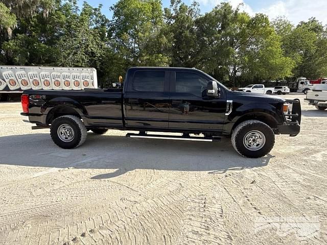 Image of Ford F-250 equipment image 3