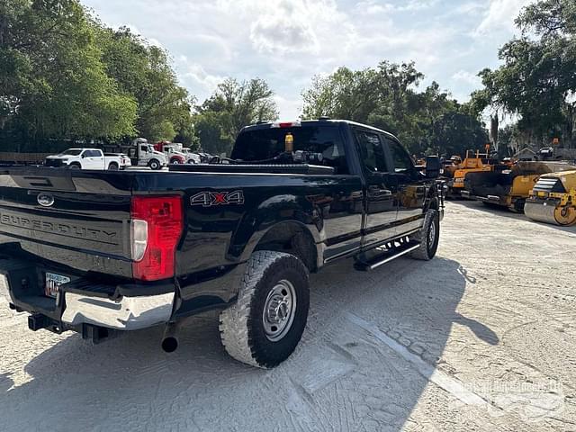 Image of Ford F-250 equipment image 4