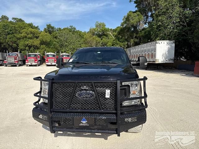 Image of Ford F-250 equipment image 1