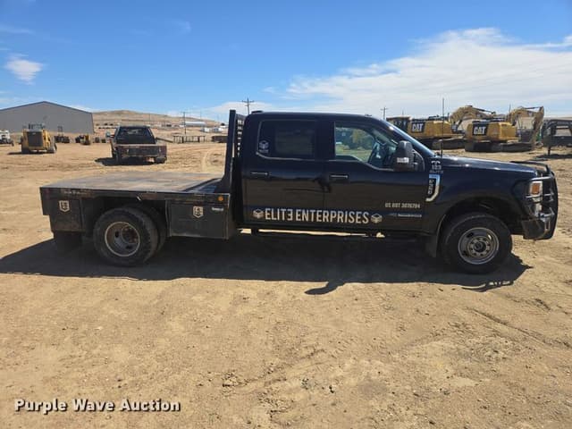 Image of Ford F-350 equipment image 3
