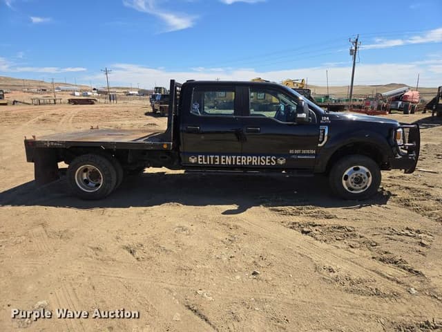 Image of Ford F-350 equipment image 3