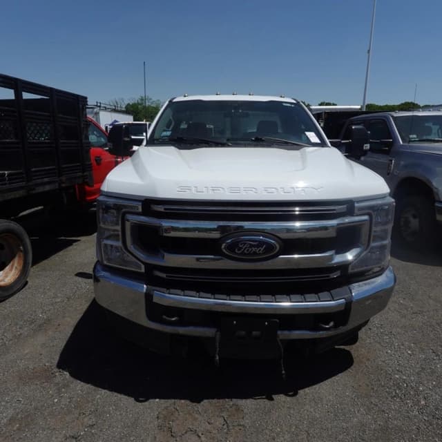 Image of Ford F-350 equipment image 1