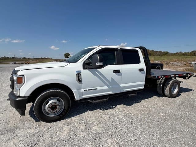 Image of Ford F-350 equipment image 1