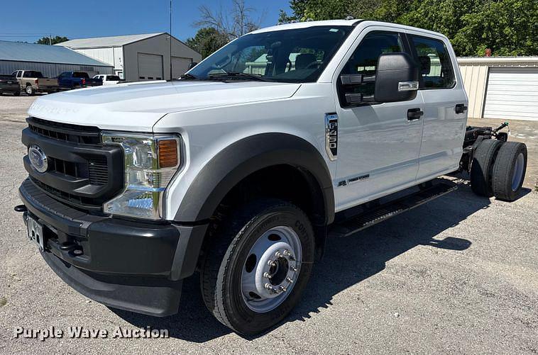 Image of Ford F-450 Primary image