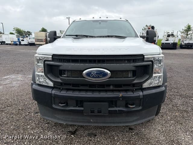 Image of Ford F-550 equipment image 1