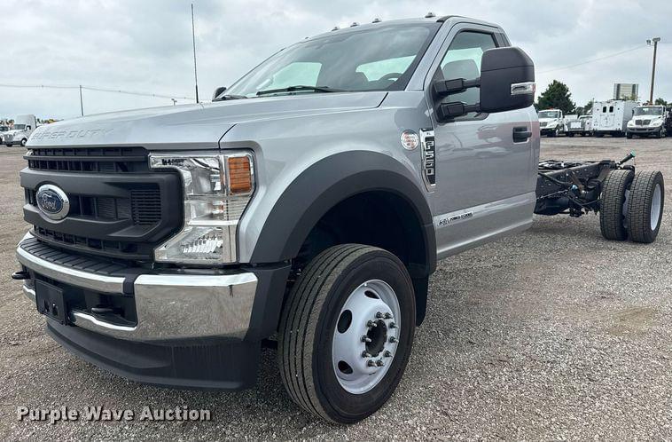 Image of Ford F-550 Primary image