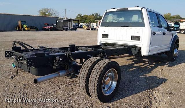 Image of Ford F-550 equipment image 4