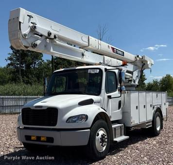 Main image Freightliner Business Class M2