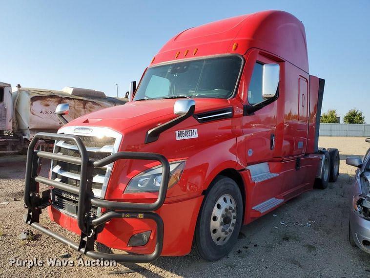 Image of Freightliner Cascadia Primary image