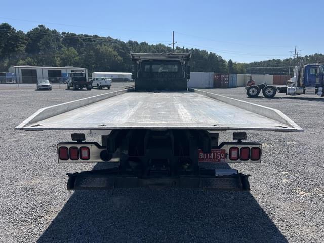 Image of Freightliner M2 equipment image 3