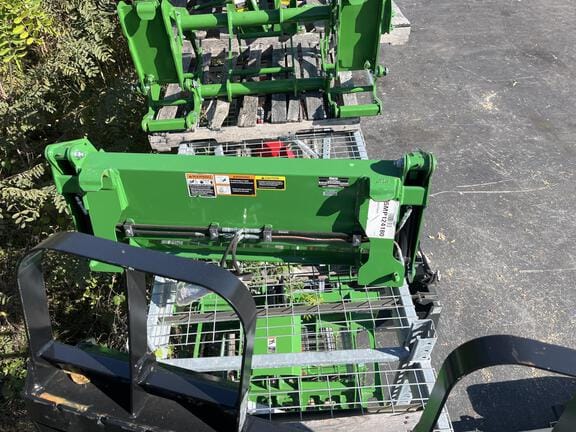 2022 Frontier AY11F Equipment Image0