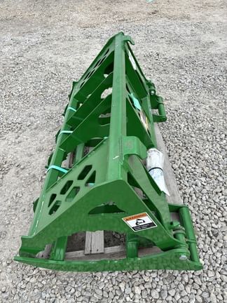 2022 Frontier MG20F Equipment Image0