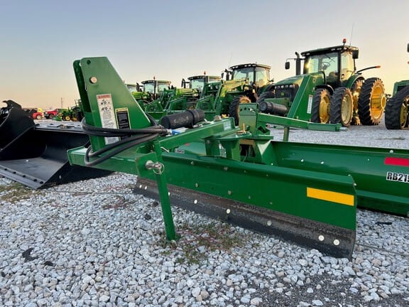 2021 Frontier RB2172H Equipment Image0