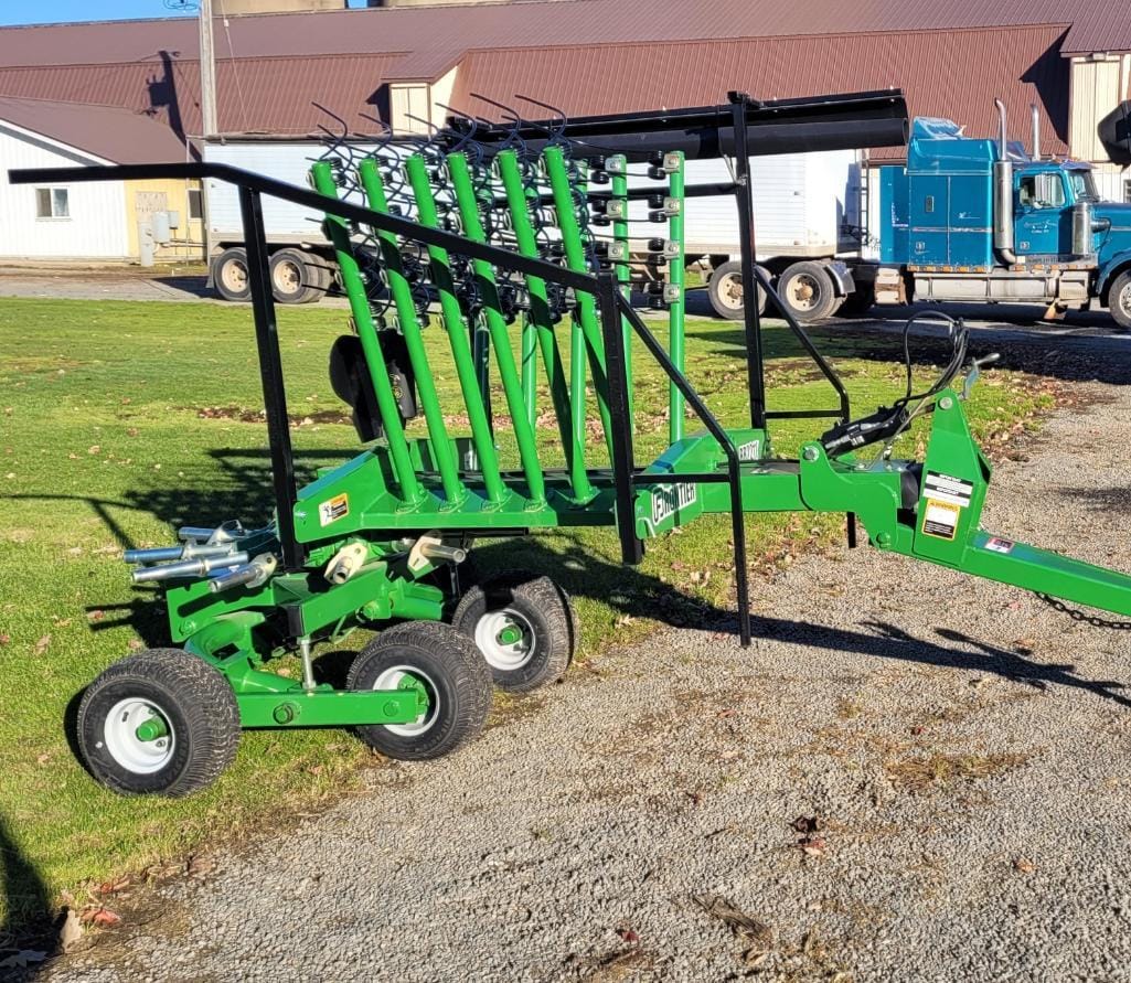 Main image Frontier RR2211