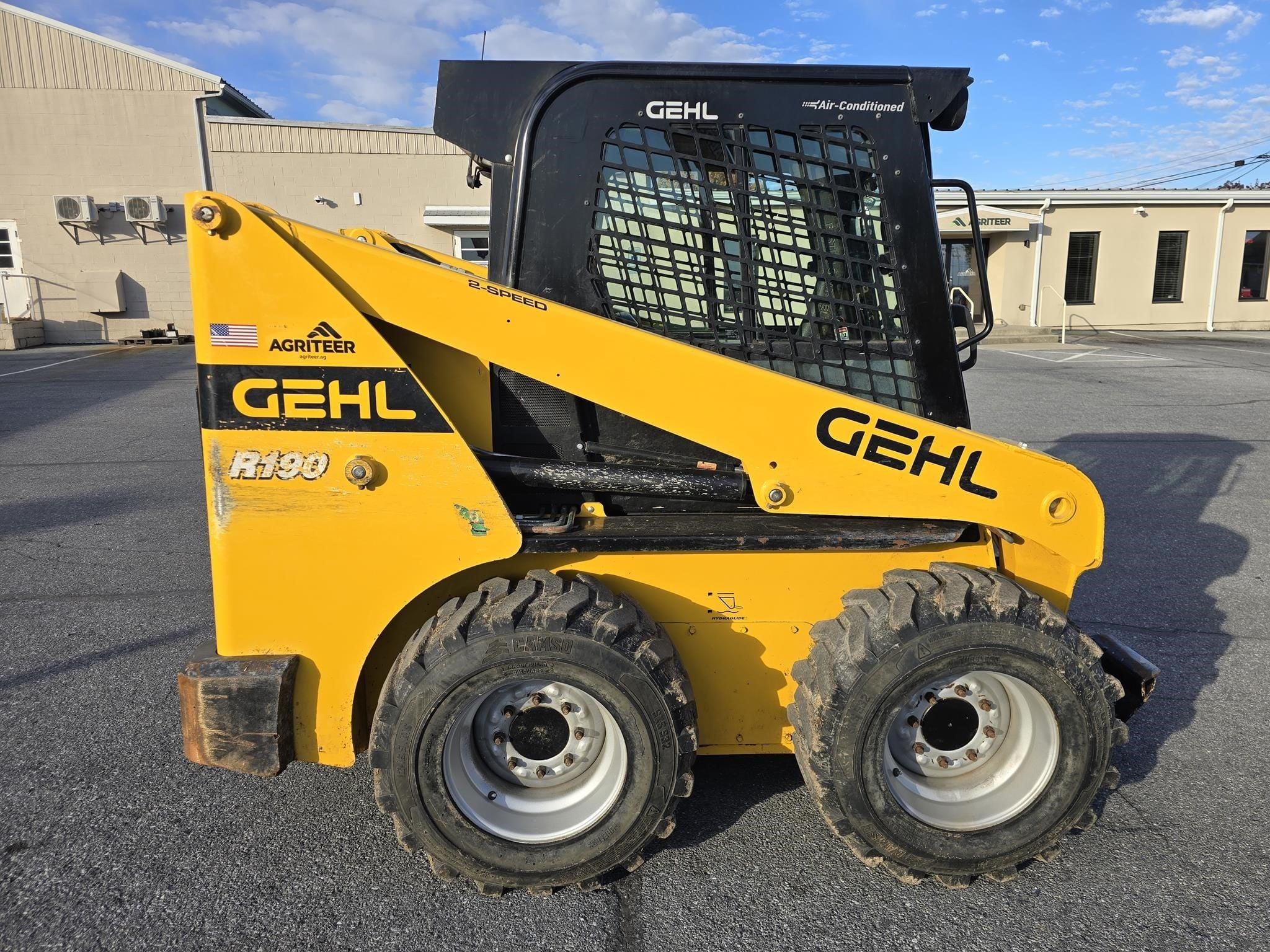 2022 Gehl R190 Equipment Image0