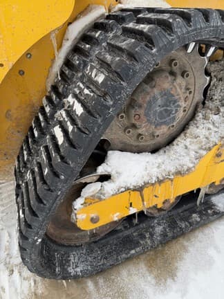 Image of Gehl RT165 equipment image 4