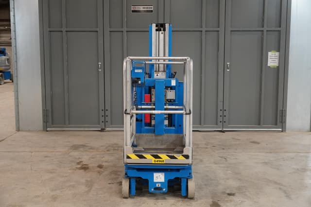 Image of Genie GR-20 equipment image 3