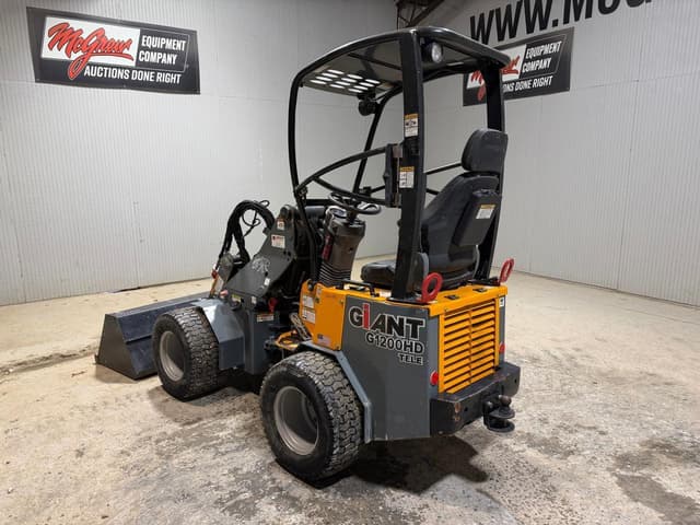 Image of Giant G1200 equipment image 2