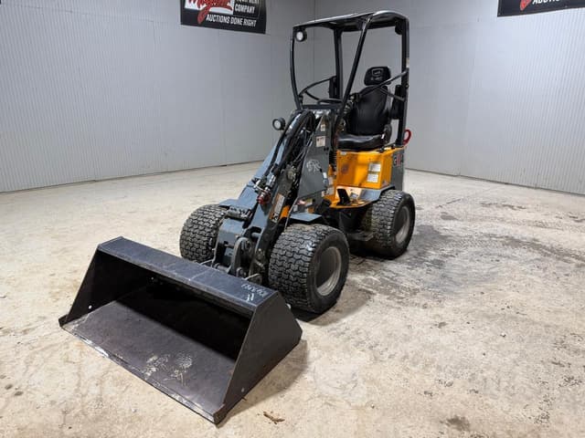 Image of Giant G1200 equipment image 1