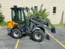 2022 Giant G2500HD Image