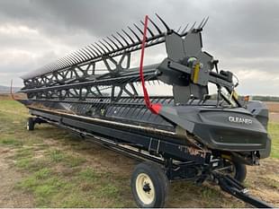 2022 Gleaner 9335 Equipment Image0