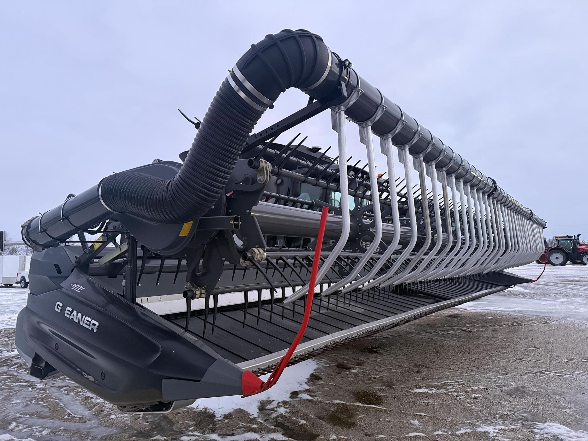 2022 Gleaner 9340 Equipment Image0