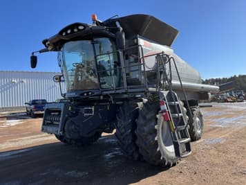 Main image Gleaner S97
