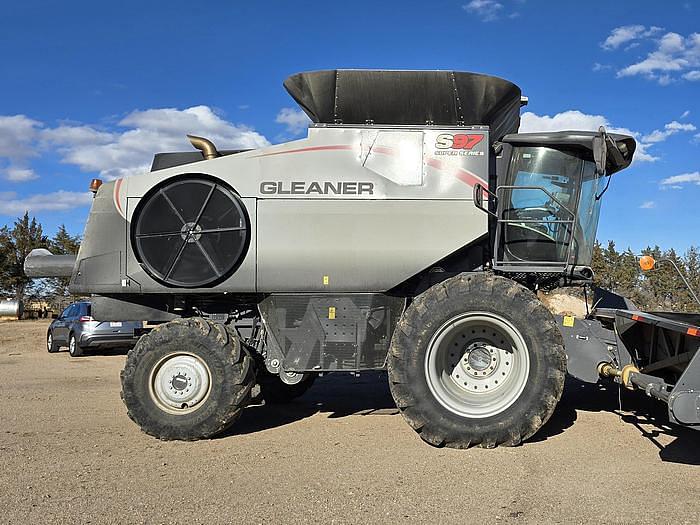 Image of Gleaner S97 Primary image