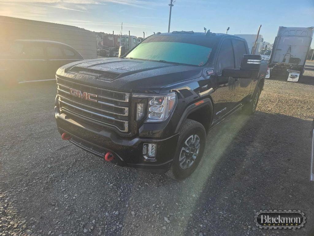 2022 GMC 2500 Equipment Image0