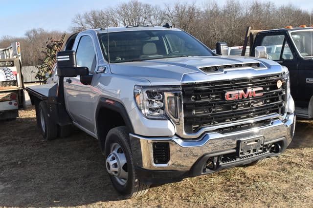 Image of GMC 3500 equipment image 2